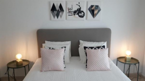 MARESIA Beach Apartment